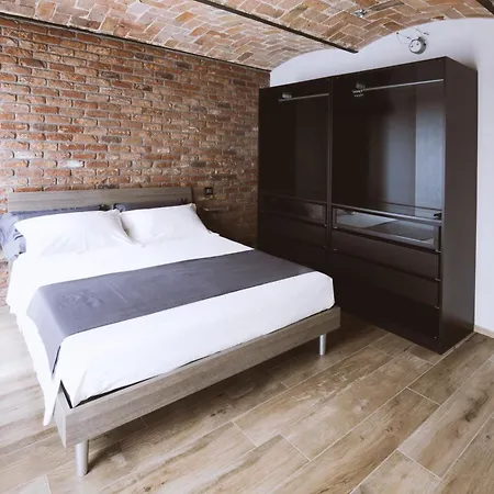 Barbero - Entire House